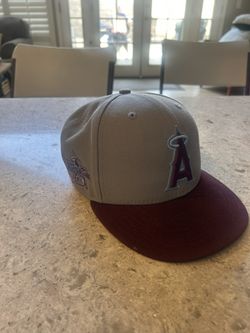 fitted hat