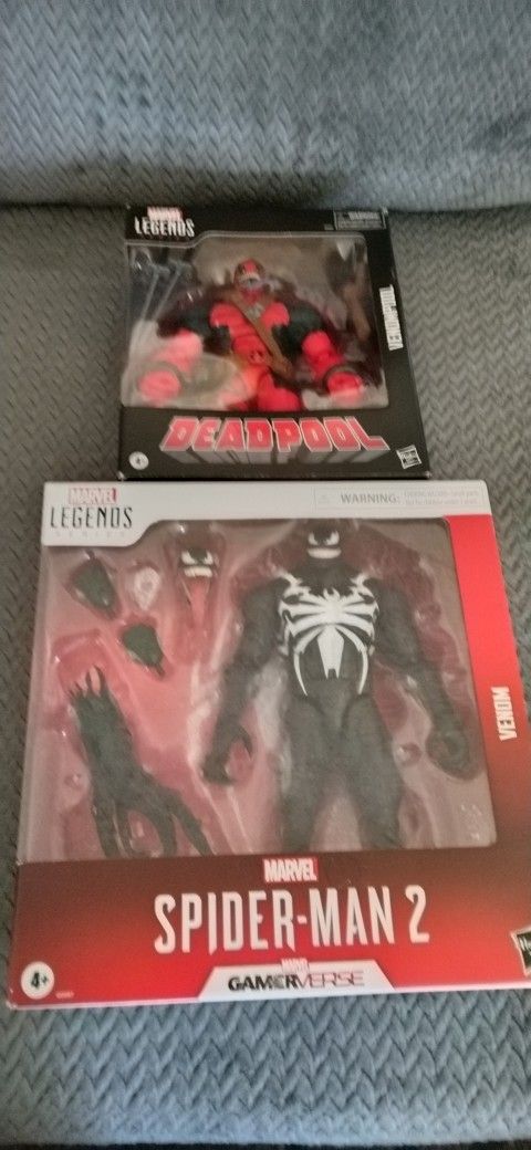 Marvel Legends: Venom And Venompool
