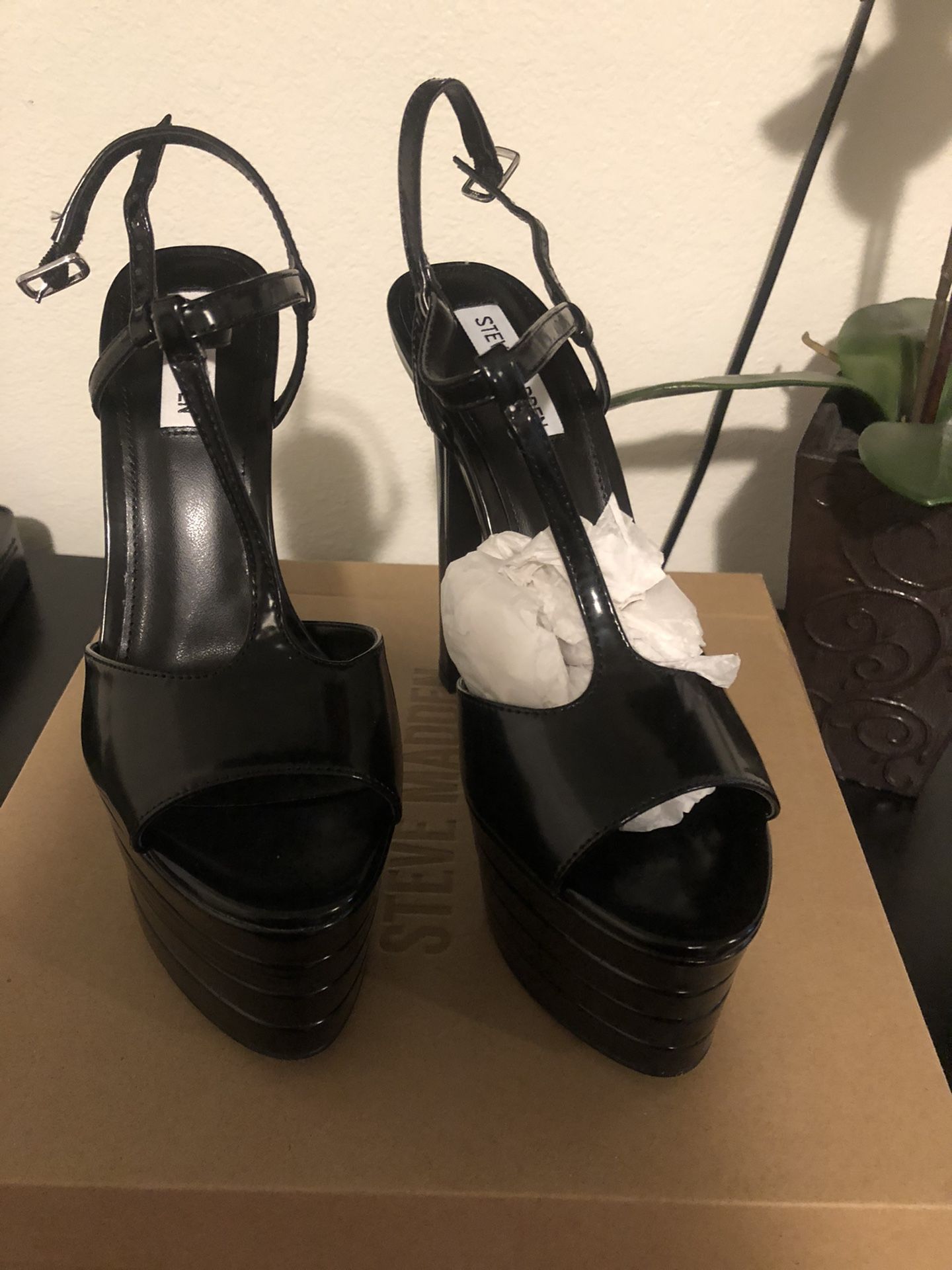 Steve Madden Lola Blush Size 9