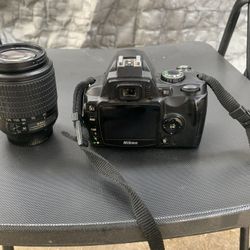 Nikon D40
