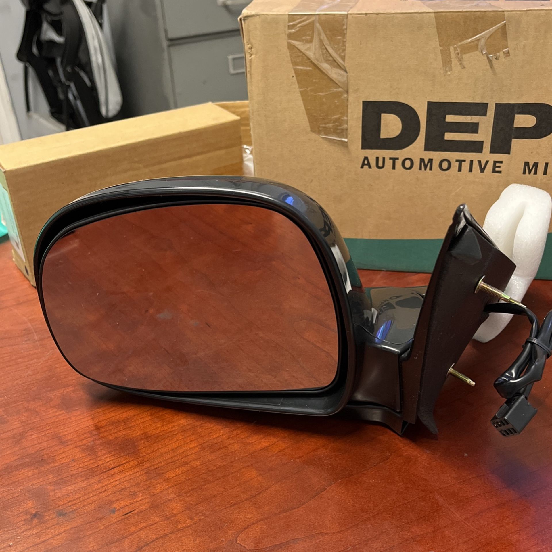 DOOR MIRROR LH 98-98 ISUZU HOMBRE