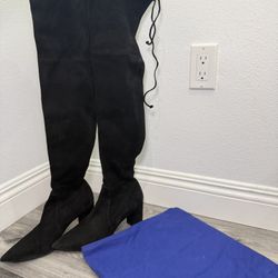 PREOWNED. Stuart Weitzman Classic Suede Over-The-Knee Boots: SIZE: 9