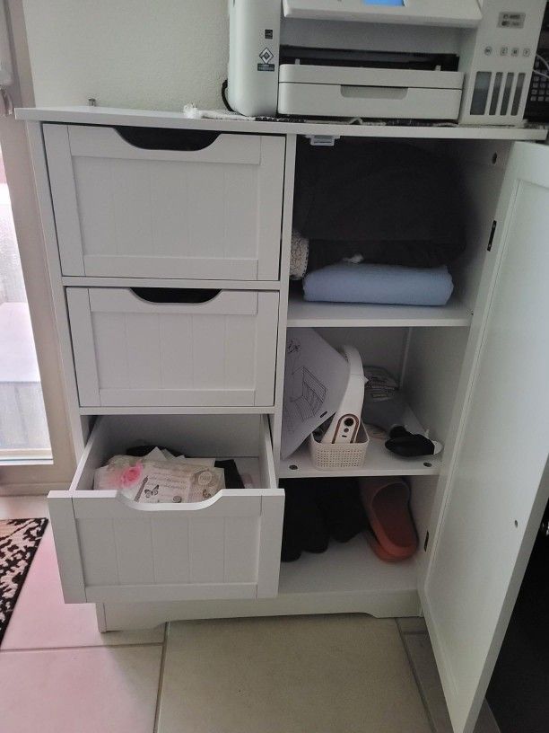 White Wooden Floor Cabinet with 4 Drawers and 1 Cupboard