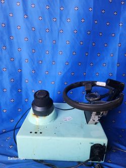OL4433-004 Console With Wheel And Shifter