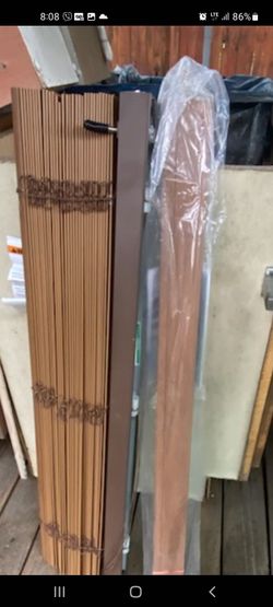 100 WINDOW BLINDS NEVER USE DIFFERENT SIZE..HIGH QUALITY MATERIAL HAVE TO SALE ALL TOGETHER FOR $6 PER EACH WINDOW BLINDS