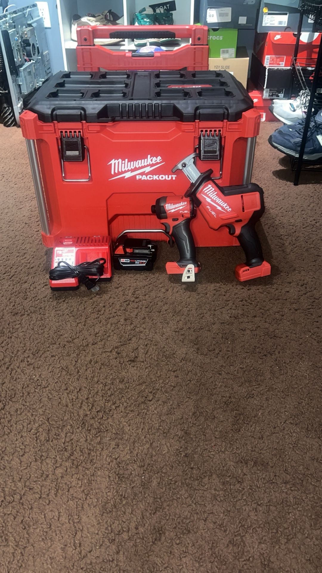 BRAND NEW Milwaukee Packout + Tools