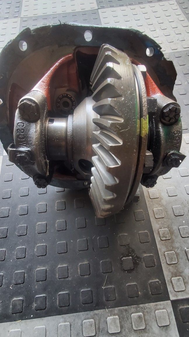 Ford Center Section With 2:79 Gear Ratio