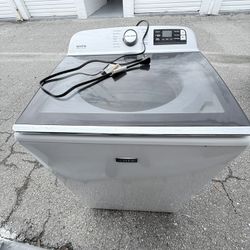 Maytag Washer And Dryer  Both In Great Working Conditions!