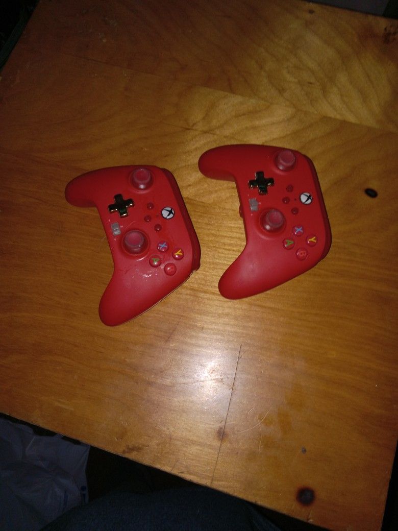 Xbox Controllers Barely Used 