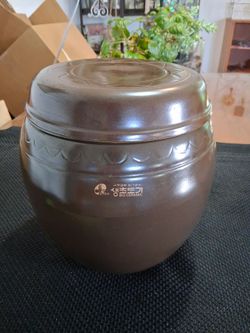 LARGE  Korean Onggi jar