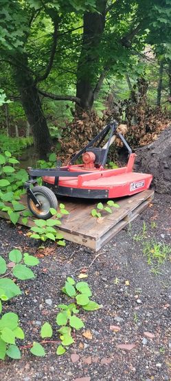 Bush Hog Squealer Sq480