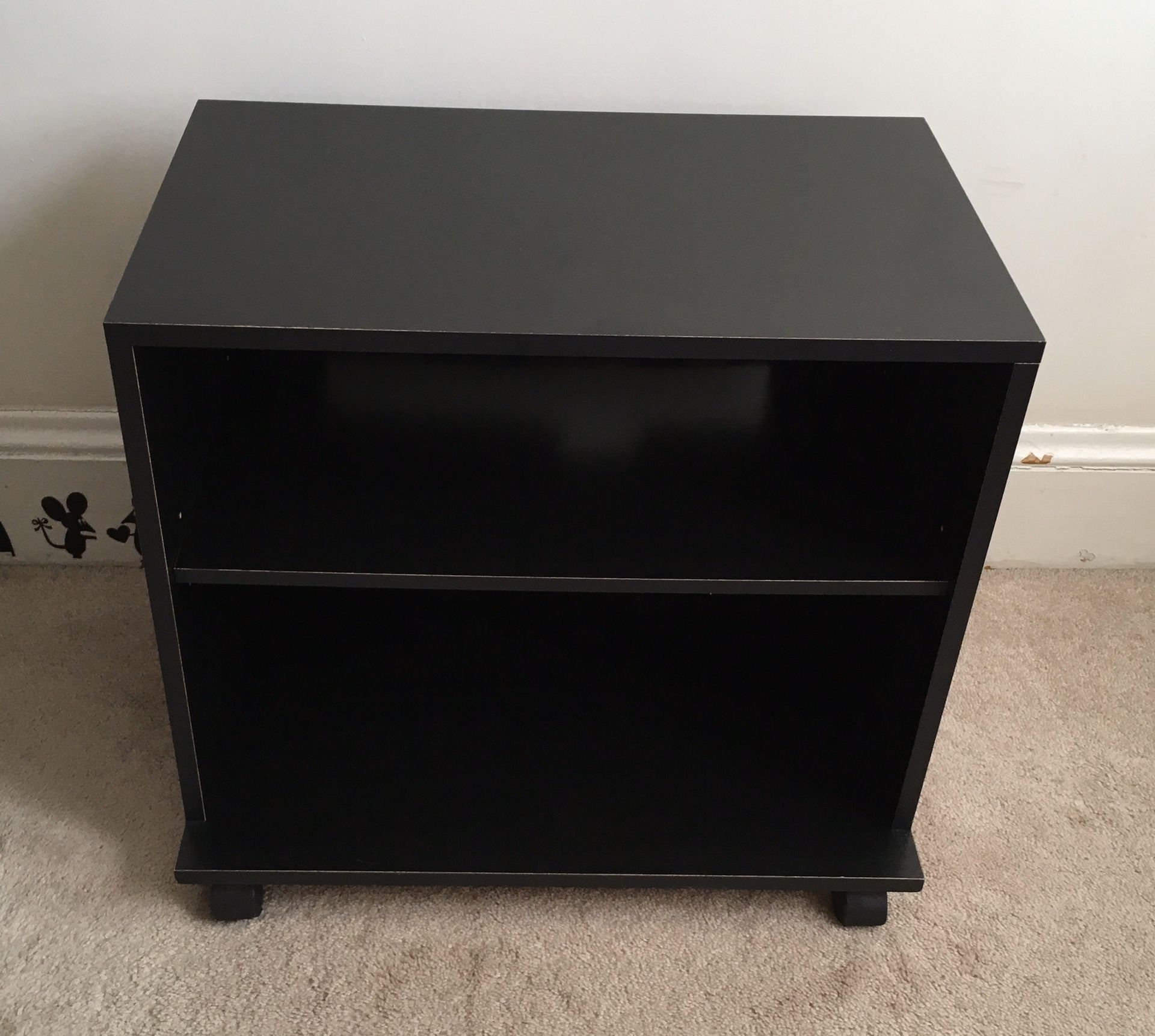 Small Black TV Stand /Storage Shelf /Shelving /Bookcase on Wheels