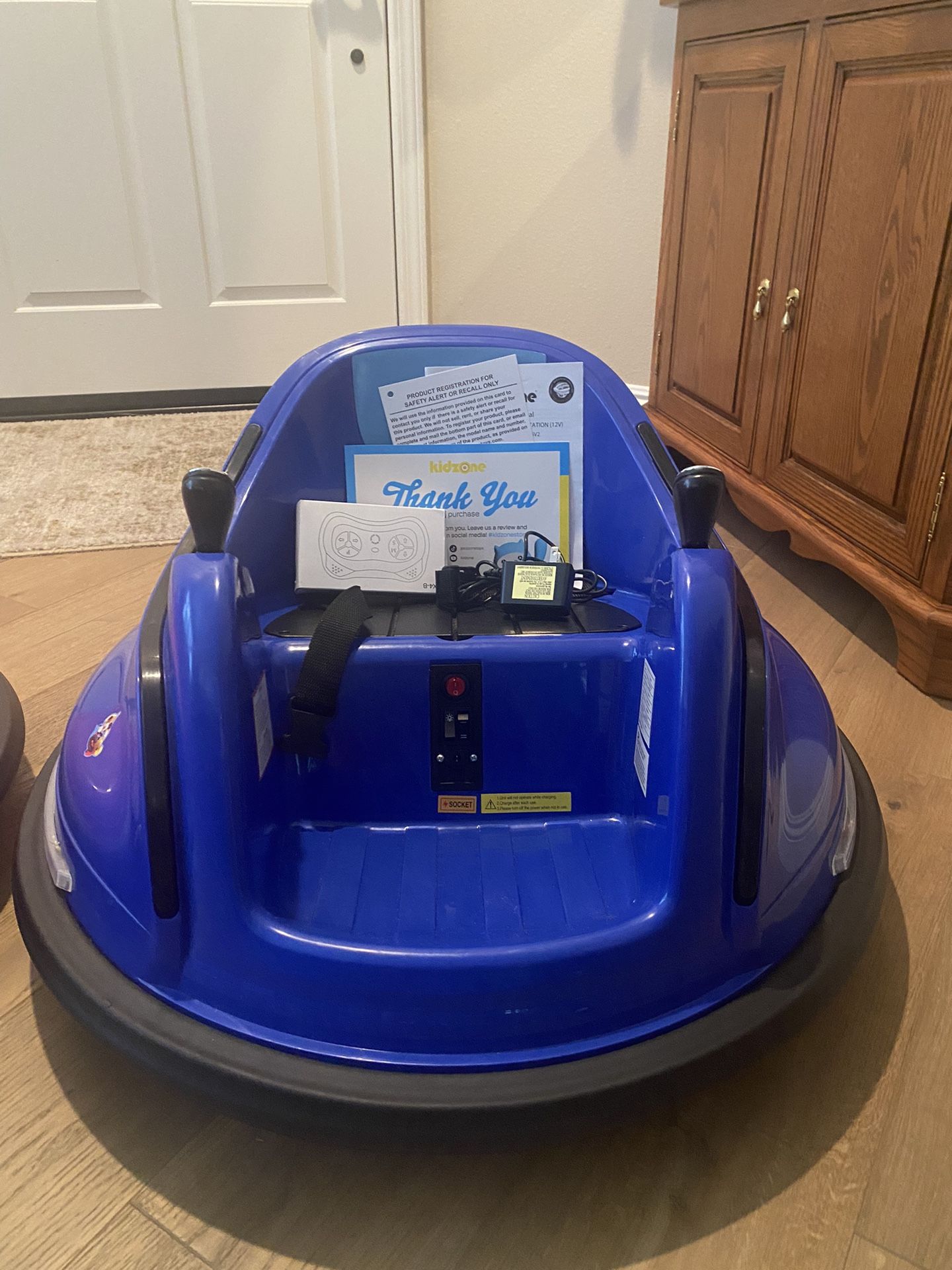 Kidzone 12 V Two Speed Electric Ride On Bumper Car With Remote Control Led Light And Bluetooth Speakers