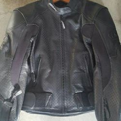Fieldsheer woman's motorcycle jacket