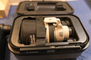 Canon EF 200mm f/2L IS USM