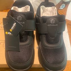 NEW Men’s Fitville Size 8 1/2W Athletic Sneaker