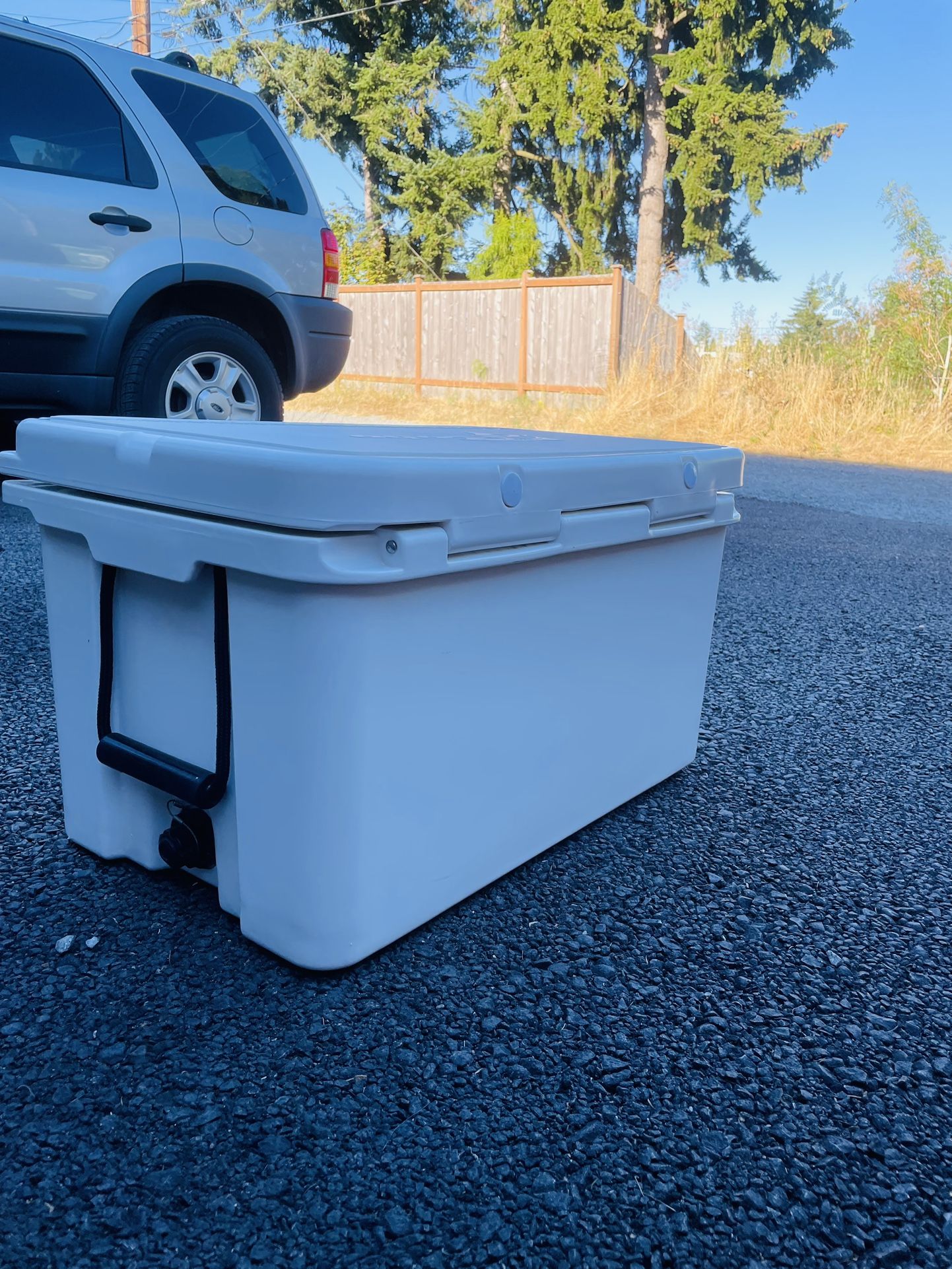 COHO 55 qt Cooler (YETIstyle, RotoMolded) for Sale in Seattle, WA OfferUp