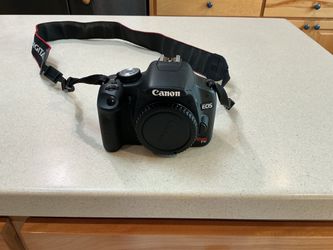Canon EOS 500 Digital Rebel T1i  Camera
