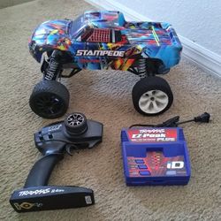 RC Traxxas Stampede 3s And Good Condition $250 Or Best Offer