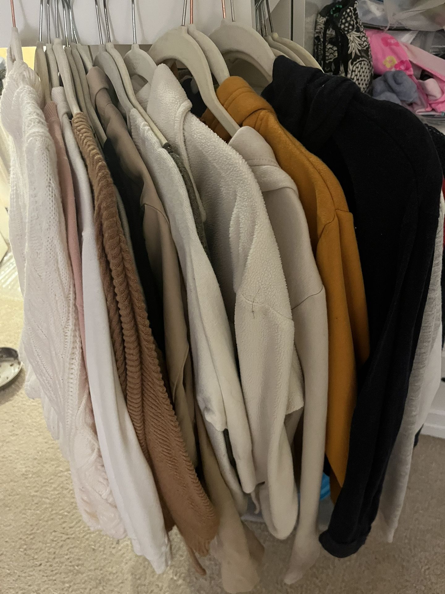 Lot Of 19 Sweaters And Cardigans - Size XS-S