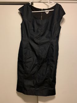 Woman’s black dress size 6