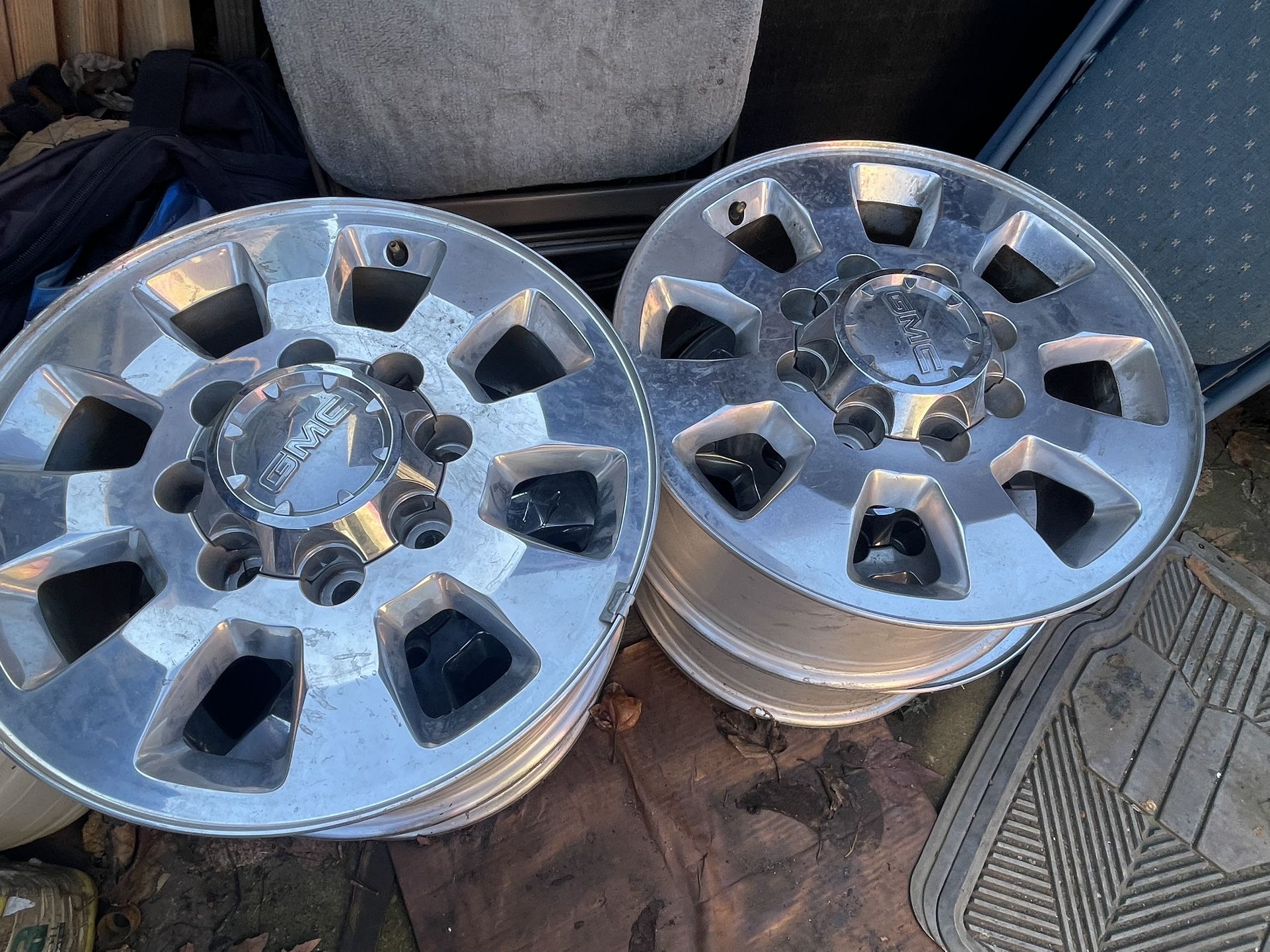 8x180 Gmc Wheels Oem 18 Inch Sierra Rims Wheels for Sale in Sacramento ...