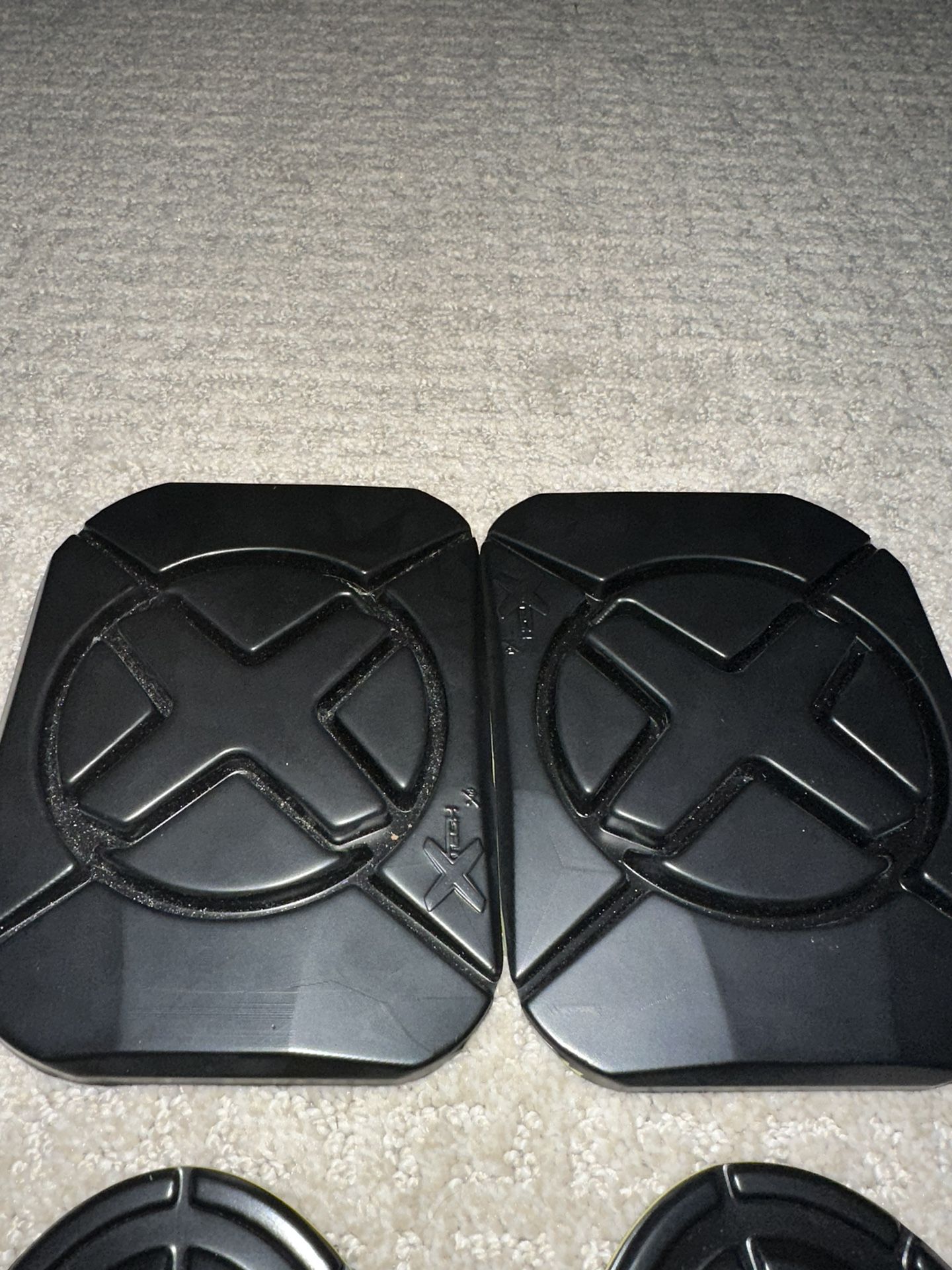 XTech Football Thigh And Knee Pads