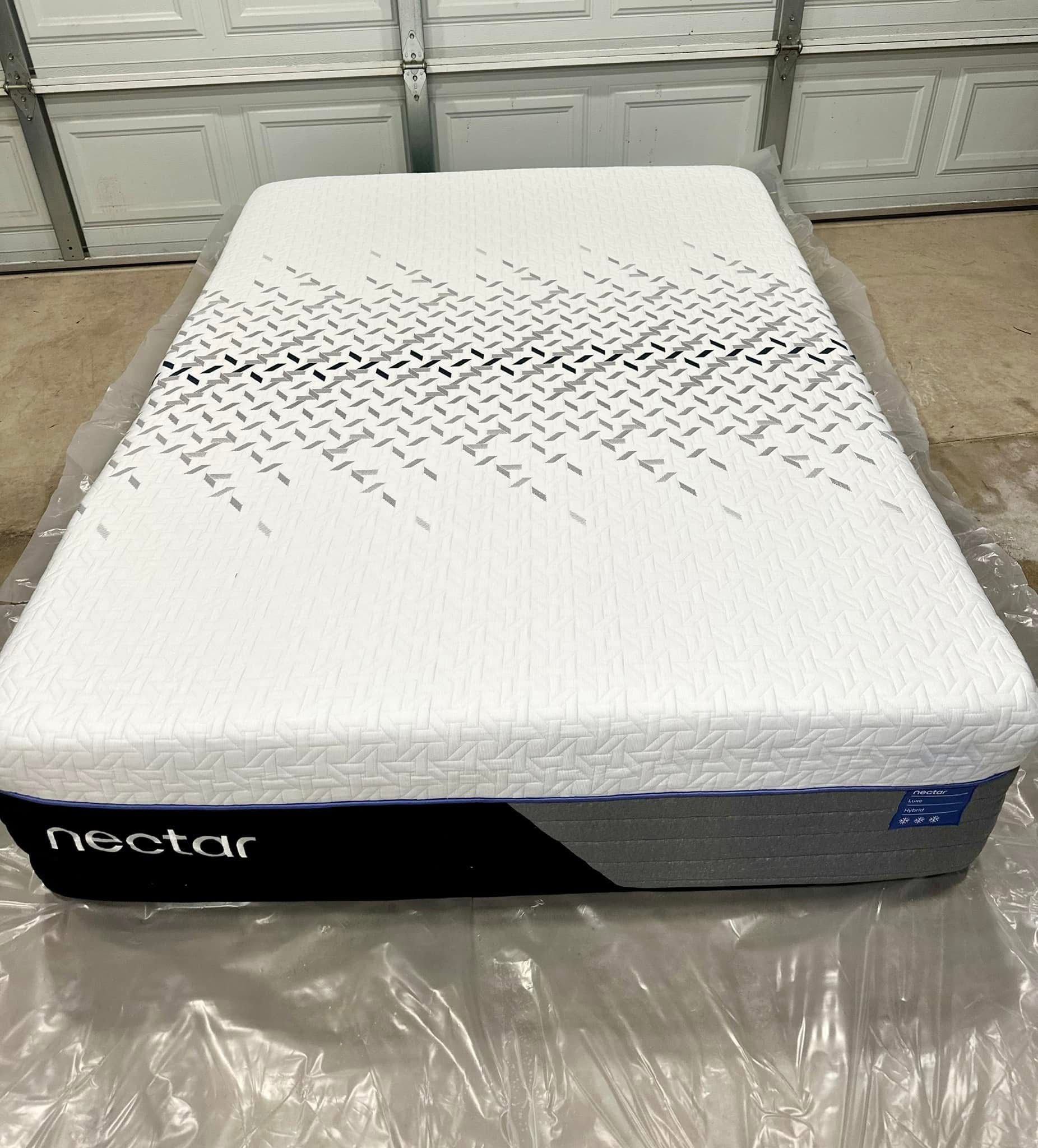 Nectar Luxe Hybrid Queen Size