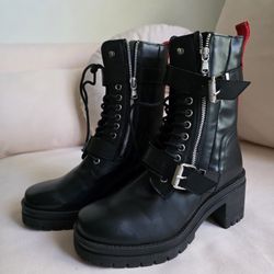 Combat Boots New 7.5 Charles By Charles Davis