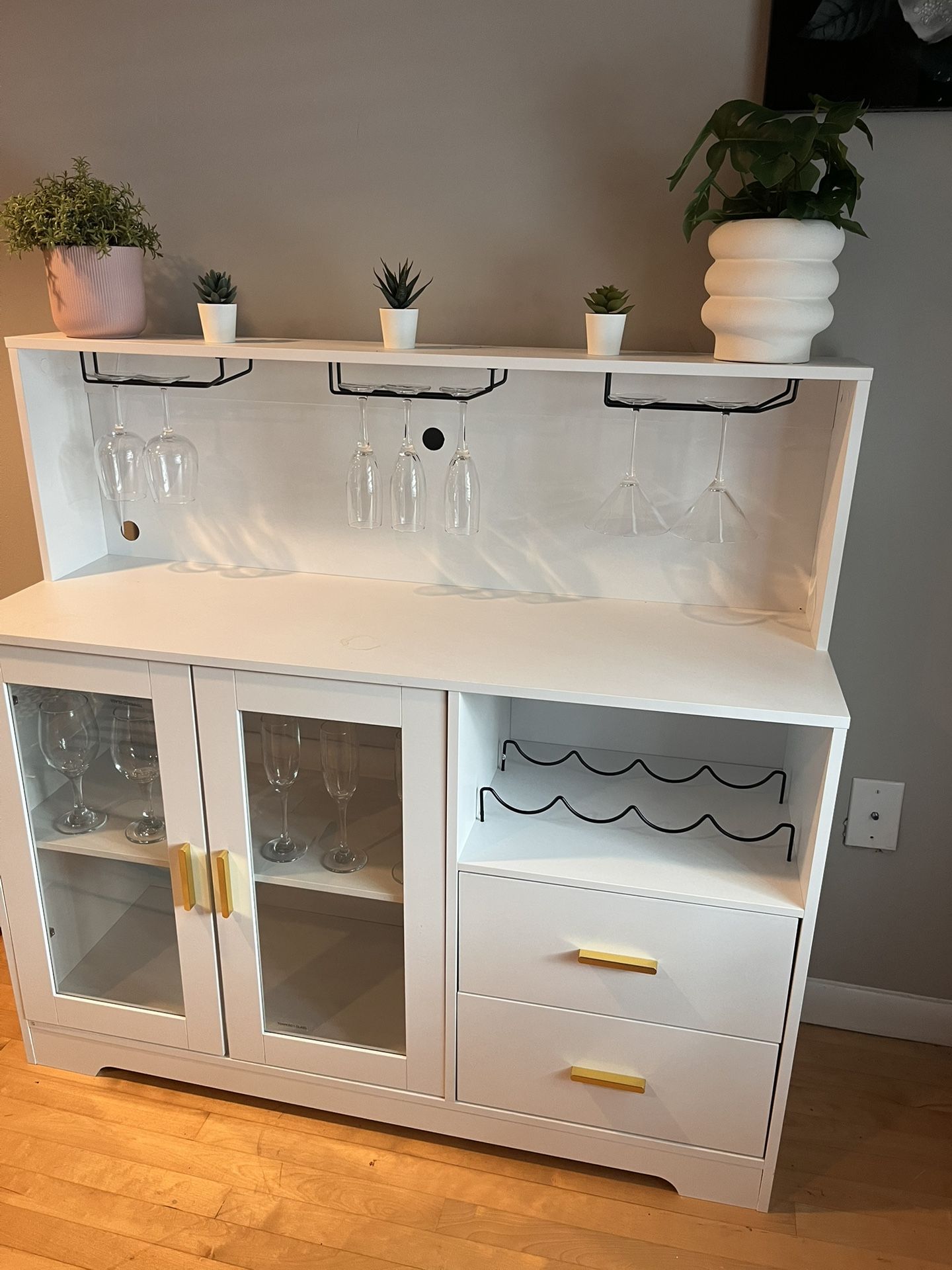Wine Bar With Led Light