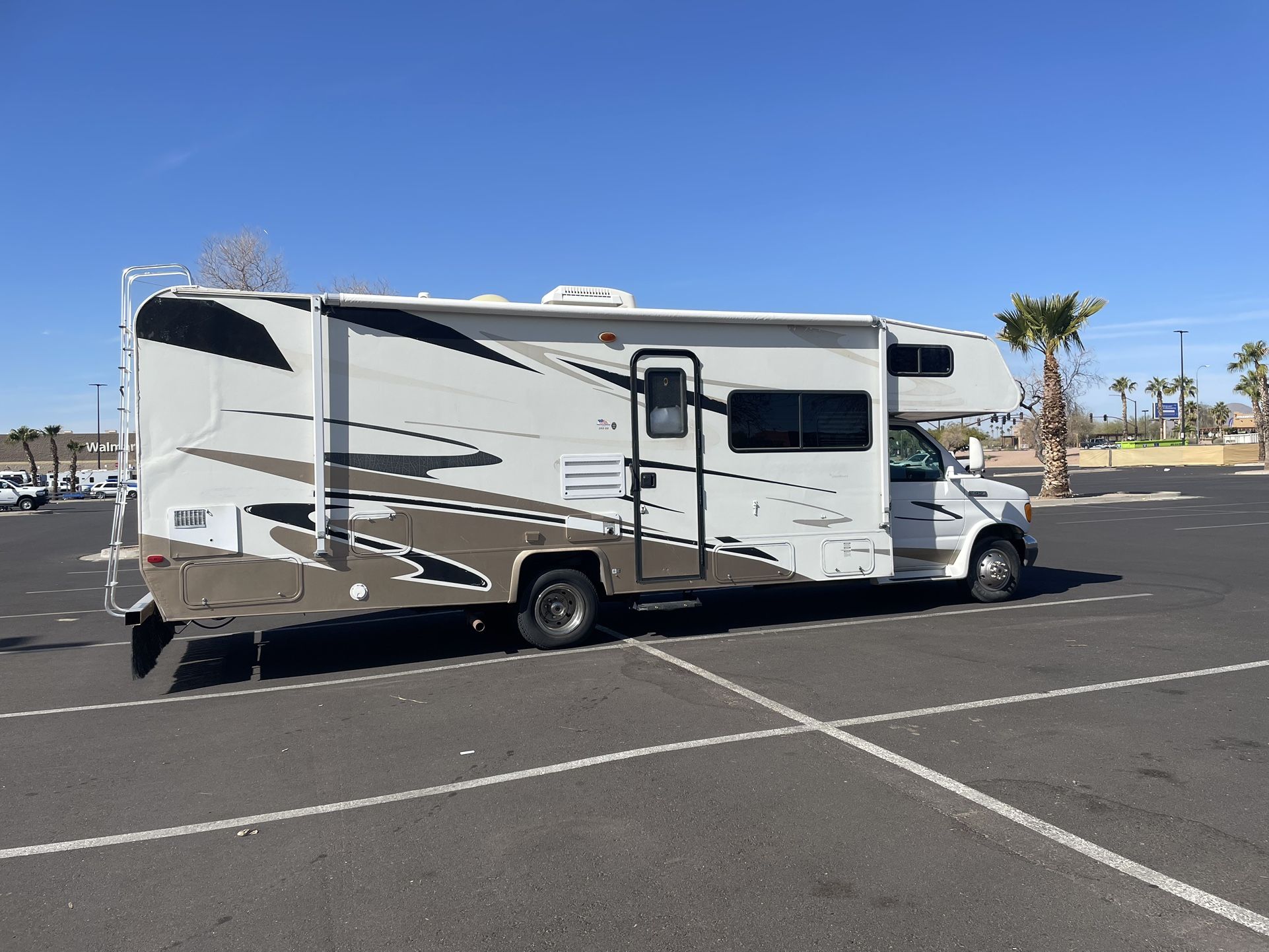 2006 Coachmen Leprechaun