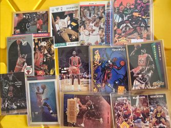11 Michael Jordan 1990 cards binder lot!