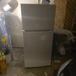 Frigidaire Refrigerator And Freezer