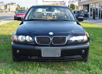 2005 BMW 3-Series 325i Sedan
