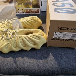 Yeezy 450 Suldur 12.5