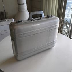 Centurion Elite Aluminum Shipping/Carrying Case