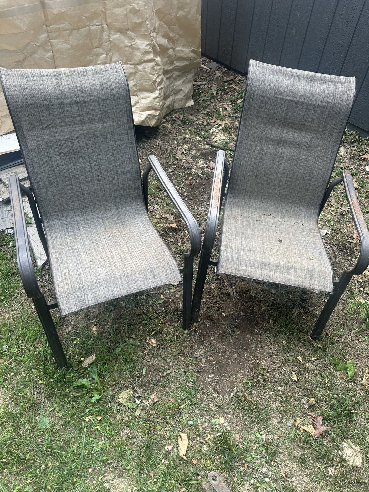 FREE OUTDOOR FURNITURE