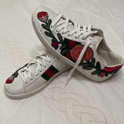 Gucci Women Shoes