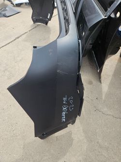 Ford Explorer rear bumper oem