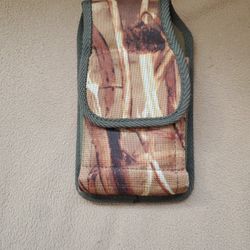 Camo Cellphone Pouch
