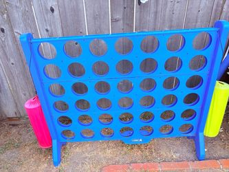 Giant Connect 4 Outdoor Game