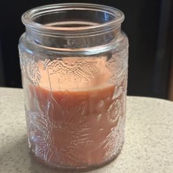 Woodwick Candle In Clear Container Fragrance Of Powder Fresh