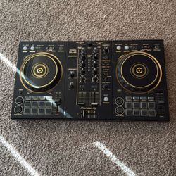 Pioneer DDJ-400 