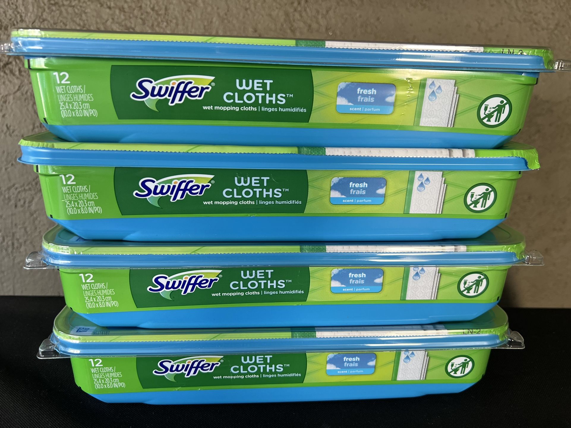 $4 Each   12 Wet Cloths
