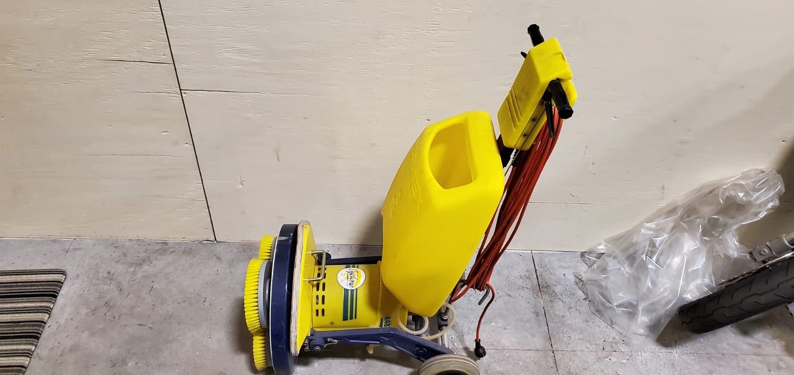 Cimex floor scrubber 230V