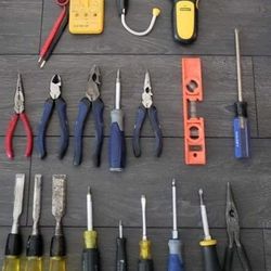 Milwaukee, Klein, Fluke, Dewalt, Stanley, Kobalt 