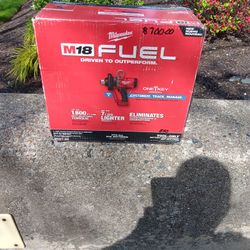 Milwaukee 1" High Torque Impact With One Key