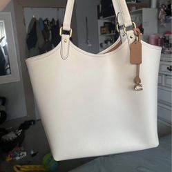 Coach Day Tote Bag