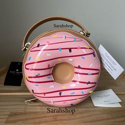 Kate Spade 3D donut crossbody  