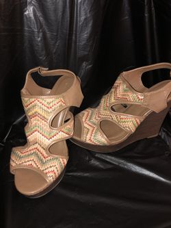 Wedges Size 9